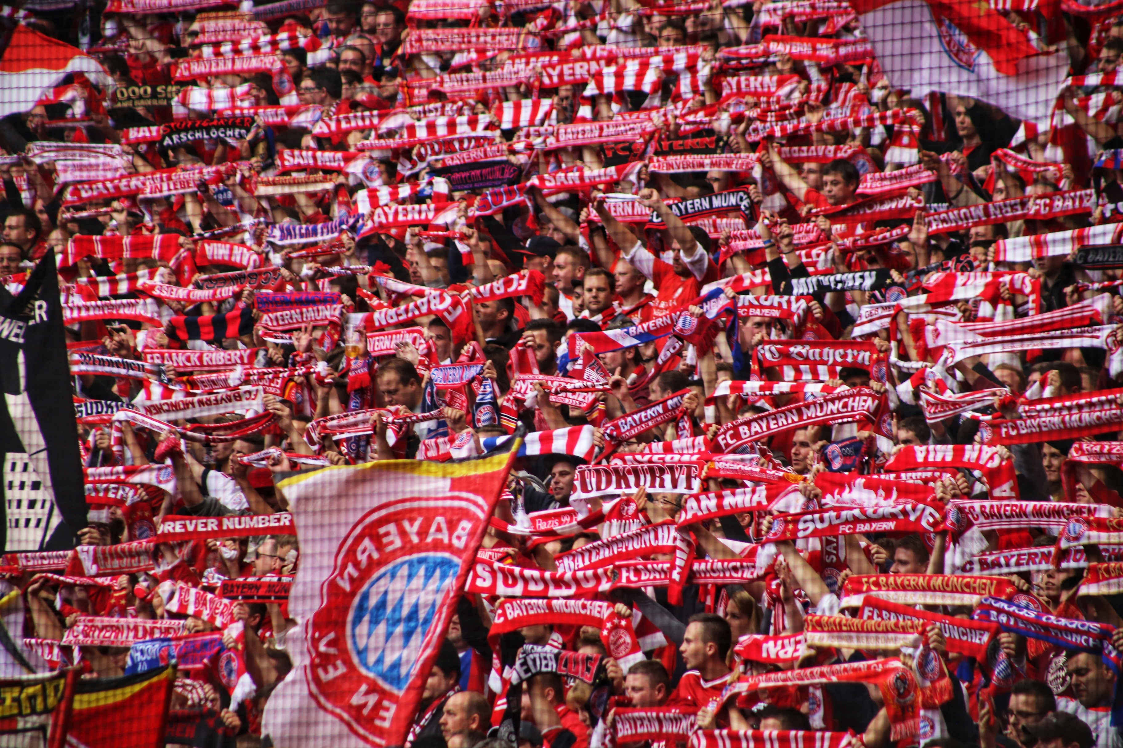 ARSENAL VS. MANCHESTER UNITED